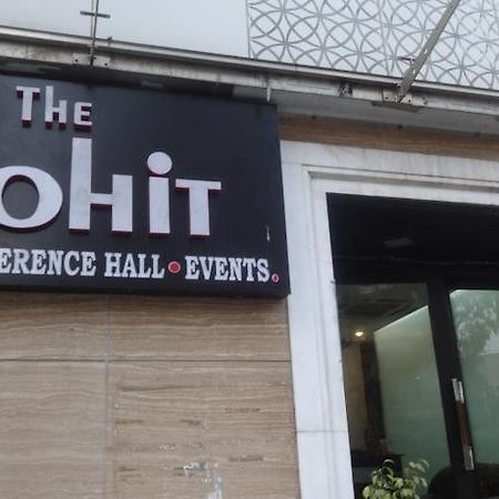 Hotel The Rohit New Delhi Exteriör bild